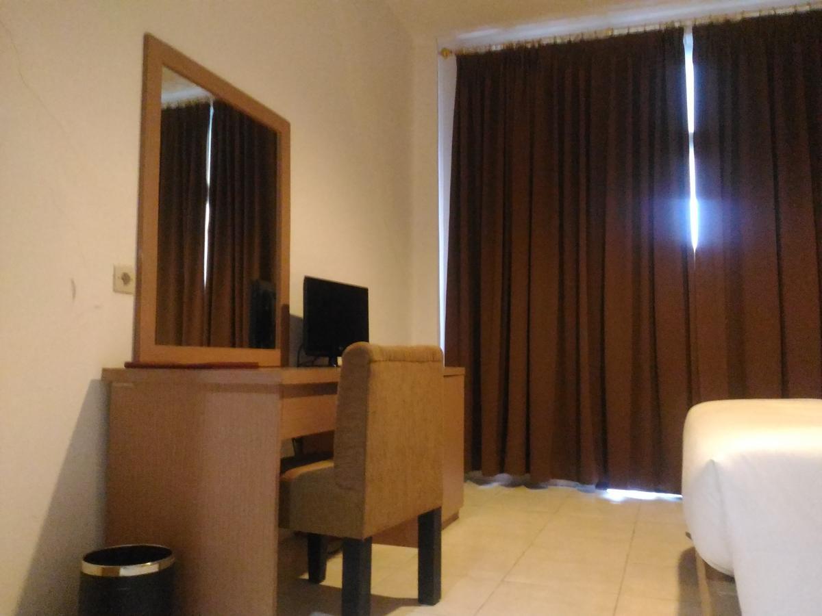Grand Royal Taliwang Hotel Номер фото